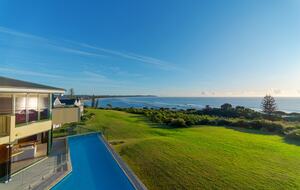 Elevated Oceanview Residence with Infinity Pool - Lennox Head, Australia