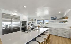 Pensacola Paradise Beachfront Retreat - Pensacola, Florida