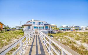 Pensacola Paradise Beachfront Retreat - Pensacola, Florida