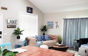 Texoma Lakeside Retreat - Pottsboro, Texas