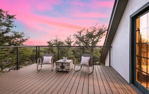 Red Sky Road Retreat - Wimberley, Texas