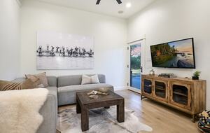 Red Sky Road Retreat - Wimberley, Texas