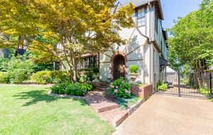 Luxury and Old World Charm in Midtown Memphis - Memphis, Tennessee
