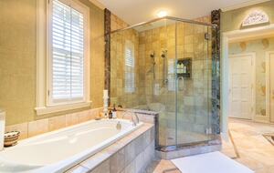 Luxury and Old World Charm in Midtown Memphis - Memphis, Tennessee