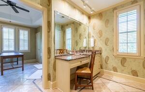 Luxury and Old World Charm in Midtown Memphis - Memphis, Tennessee