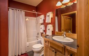 Big Sky Dream Cabin | Ski in Ski out - Big Sky, Montana