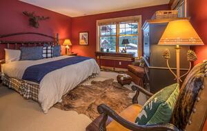 Big Sky Dream Cabin | Ski in Ski out - Big Sky, Montana