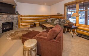 Big Sky Dream Cabin | Ski in Ski out - Big Sky, Montana
