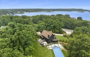 Waterfront Southampton Estate | Heated Pool, Spa, Gym, Outdoor Kitchen, Sonos - Southampton, New York