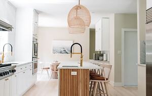 Waterfront Southampton Estate | Heated Pool, Spa, Gym, Outdoor Kitchen, Sonos - Southampton, New York