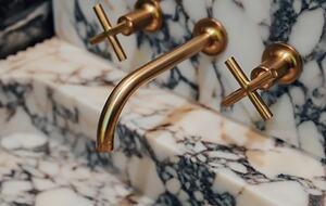 Waterfront Southampton Estate | Heated Pool, Spa, Gym, Outdoor Kitchen, Sonos - Southampton, New York