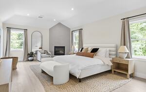 Waterfront Southampton Estate | Heated Pool, Spa, Gym, Outdoor Kitchen, Sonos - Southampton, New York