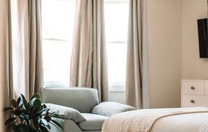 Waterfront Southampton Estate | Heated Pool, Spa, Gym, Outdoor Kitchen, Sonos - Southampton, New York