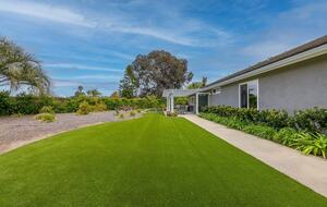 Coastal Garden Retreat - Encinitas, California