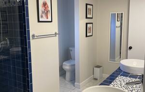 Beautiful Mountain Retreat | 10 minutes to Downtown Asheville - Asheville, North Carolina