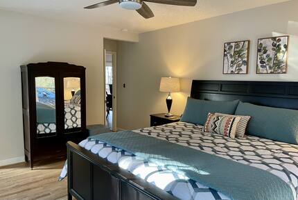 Beautiful Mountain Retreat | 10 minutes to Downtown Asheville - Asheville, North Carolina