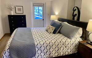 Beautiful Mountain Retreat | 10 minutes to Downtown Asheville - Asheville, North Carolina