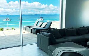 Glass House: BVI Paradise with Private Beach - Jost van dkye, Virgin Islands, British