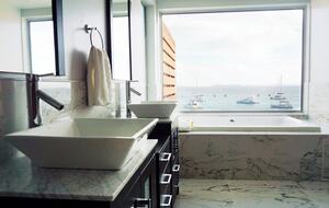 Glass House: BVI Paradise with Private Beach - Jost van dkye, Virgin Islands, British