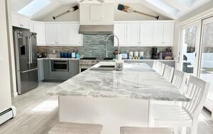 Luxurious Retreat in Chatham with Pool - Chatham, Massachusetts