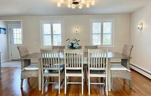 Luxurious Retreat in Chatham with Pool - Chatham, Massachusetts