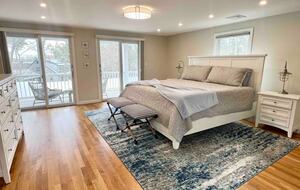 Luxurious Retreat in Chatham with Pool - Chatham, Massachusetts