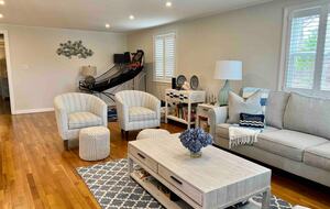 Luxurious Retreat in Chatham with Pool - Chatham, Massachusetts