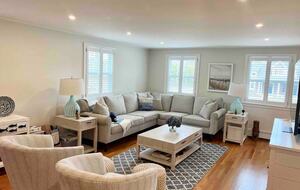 Luxurious Retreat in Chatham with Pool - Chatham, Massachusetts