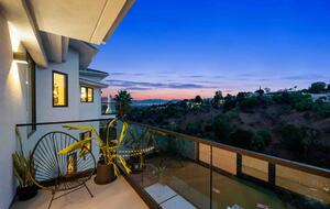 Custom Hillside Oasis with Stunning Views - Studio City, California