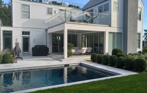 Stunning Modern Design Retreat - Sag Harbor, New York