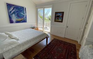 4th bedroom suite on 2nd living level