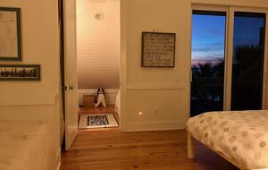 3rd bedroom suite with children’s sleeping nook