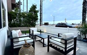 Beachside Belmont Shore Gem - Long Beach, California
