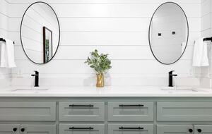 Bearly Behavin - Broken Bow, Oklahoma