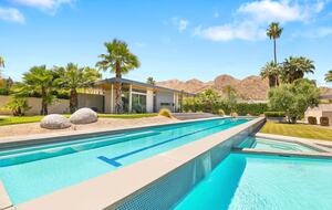 Glass Retreat: Mid-Century Modern Masterpiece - Rancho Mirage, California