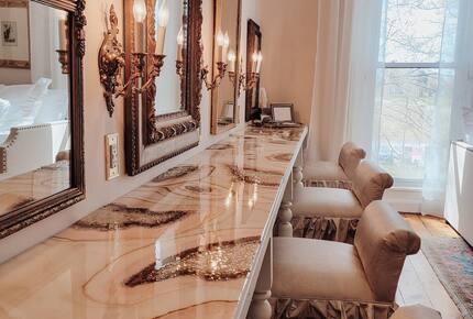 Stunning Historic Mansion and English Country Gardens in Upstate New York - Albion, New York