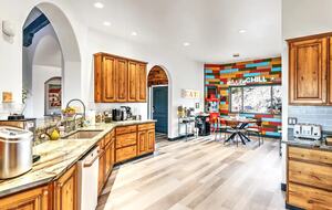 Chill on the Hill | Arizona Wine Country Luxury - Cornville, Arizona