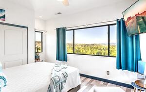 Chill on the Hill | Arizona Wine Country Luxury - Cornville, Arizona