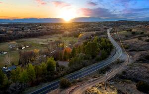 Chill on the Hill | Arizona Wine Country Luxury - Cornville, Arizona