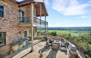 Wine Country Retreat - Santa Rosa, California