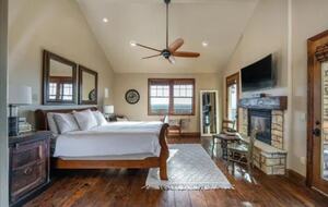 Wine Country Retreat - Santa Rosa, California