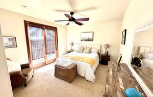 Wine Country Retreat - Santa Rosa, California