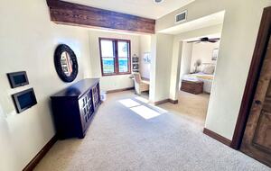 Wine Country Retreat - Santa Rosa, California