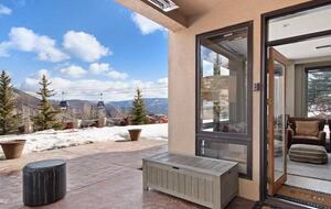 The Chamonix Ski-In/Ski-Out Luxury Condo - Snowmass Village, Colorado