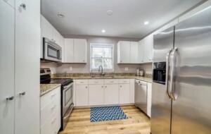 Clearwater Cottage | Quick Walk to the Beach - Clearwater Beach, Florida