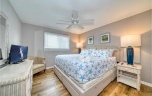 Clearwater Cottage | Quick Walk to the Beach - Clearwater Beach, Florida