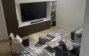 Modern Downtown Luxury Retreat with City Views & Entertainment Areas - Columbus, Ohio