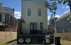 Modern Downtown Luxury Retreat with City Views & Entertainment Areas - Columbus, Ohio