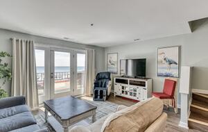 Luxurious Oceanfront Villa - North Topsail Beach, North Carolina
