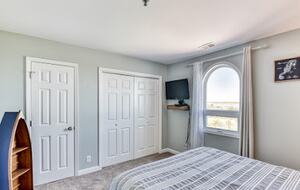 Luxurious Oceanfront Villa - North Topsail Beach, North Carolina